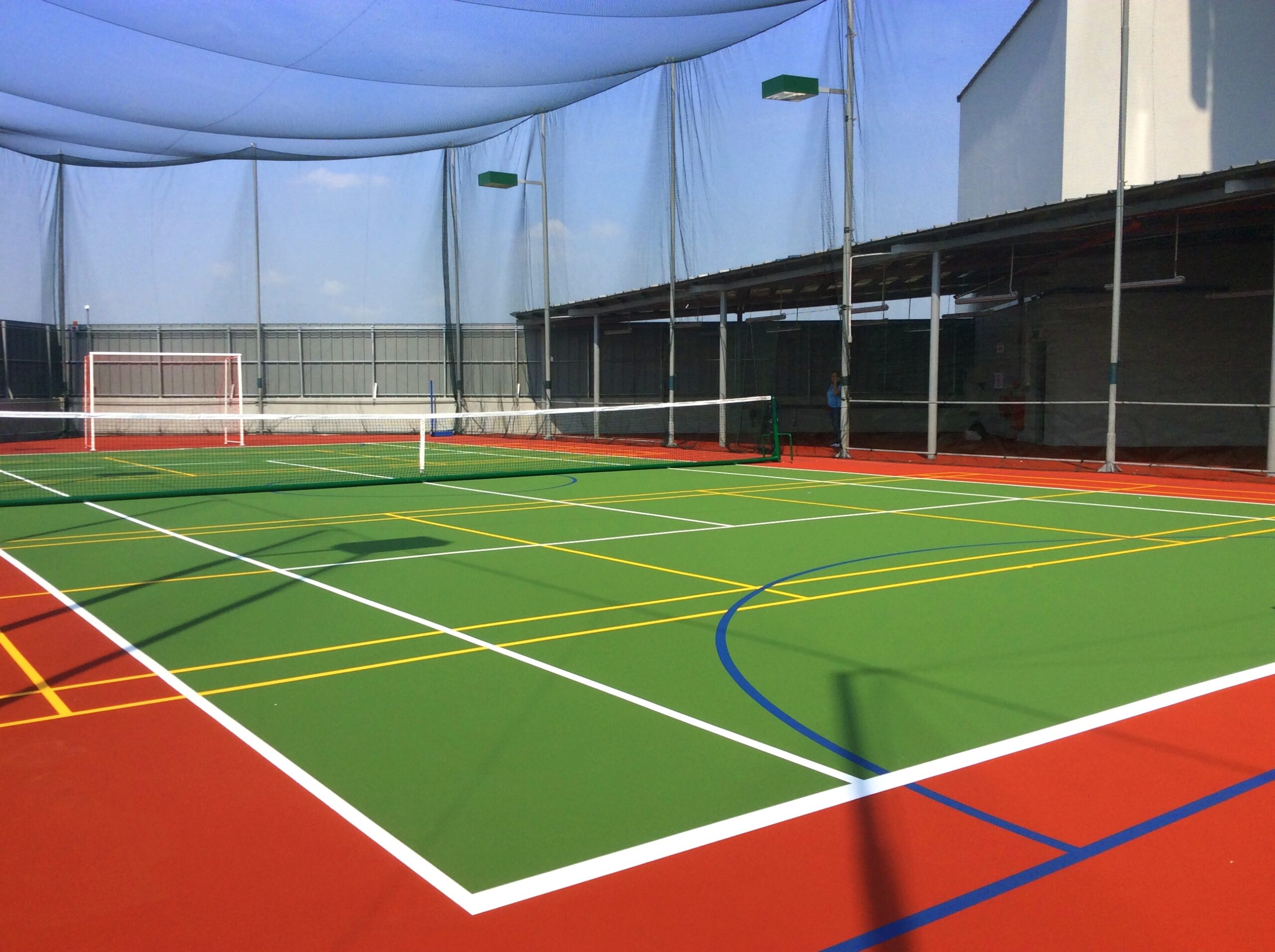 How to Select the Best Sports Surface Material for Maximum Performance