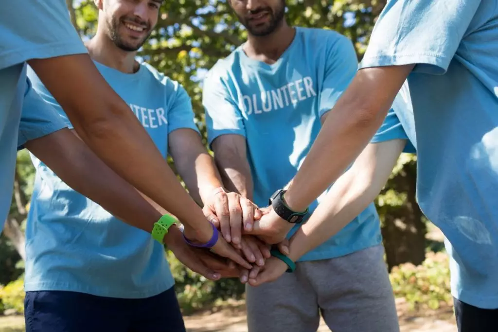 How Can Christian Nonprofits Effectively Engage Volunteers